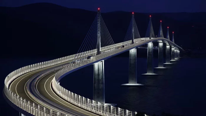 Pelje&scaron;ki most