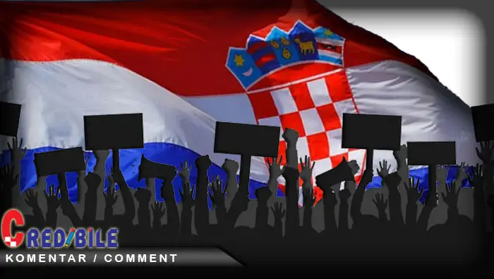Od Božićnog Ustava do 'treće sreće'